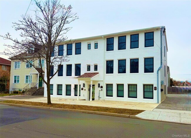 Building Photo - 74 Nelson Ave