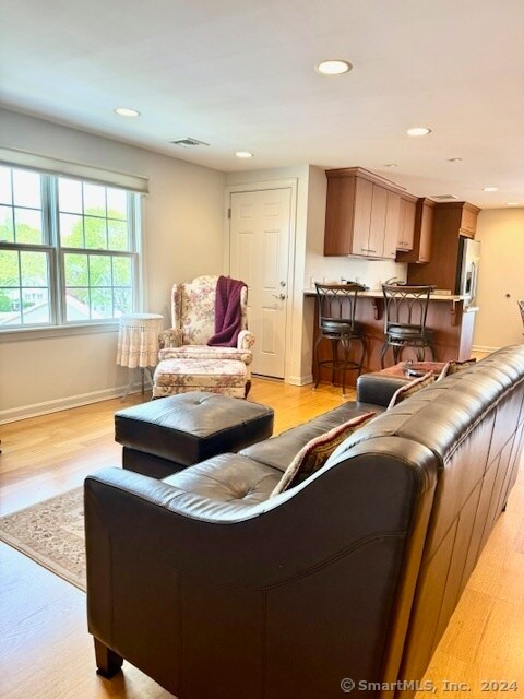 Building Photo - 59 Williams Ave