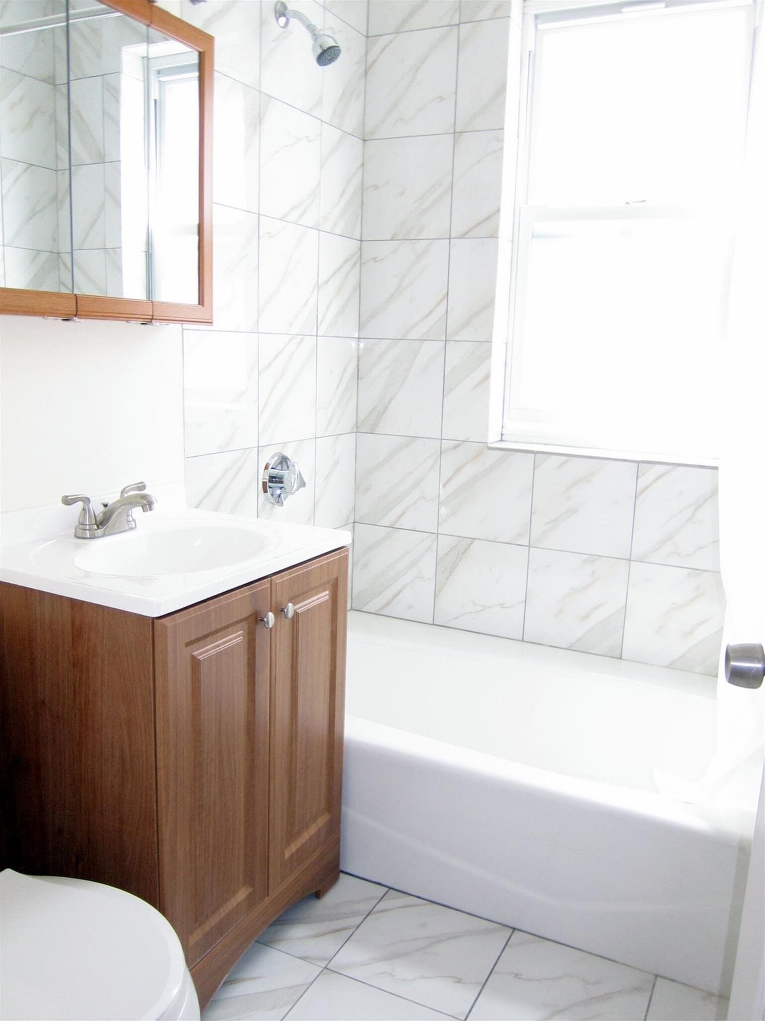 Building Photo - 163 Summer St