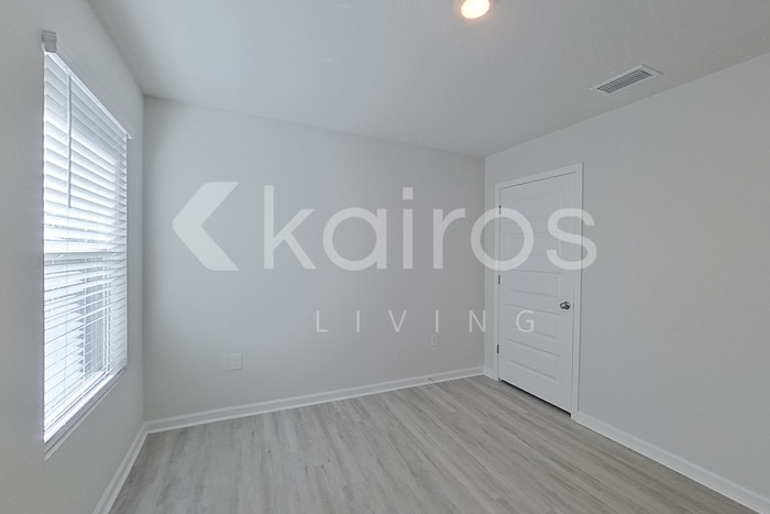 Building Photo - 4743 Malay Cir