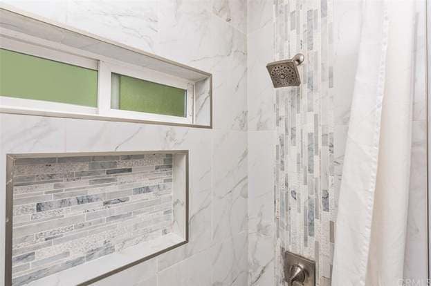 Building Photo - 6343 W 82nd St