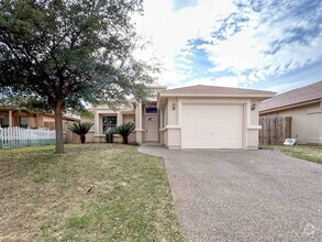 Building Photo - 2214 Old Spanish Trail