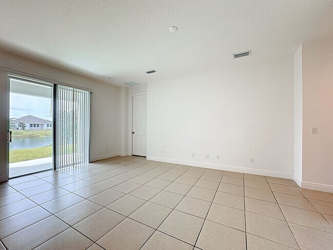 Building Photo - Hanover Lakes-2889 Nottel Drive St. Cloud