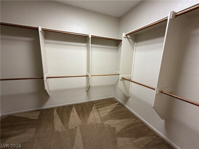 Building Photo - 2588 Lockerbie St