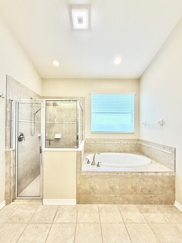 Building Photo - 11449 Newgate Crest Dr