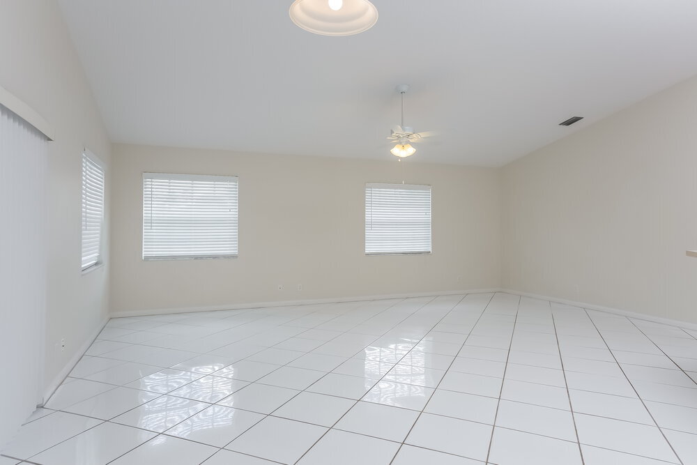 Building Photo - 1200 Columbine Pl