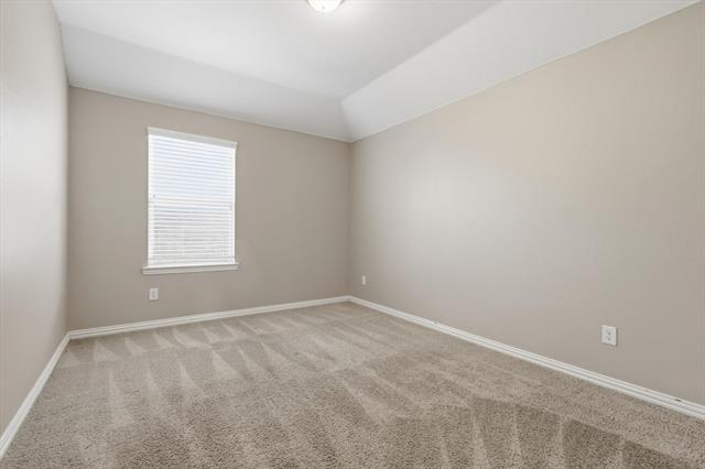 Building Photo - 15801 Weymouth Dr