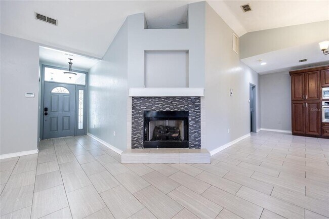 Building Photo - 4345 NW 35th St