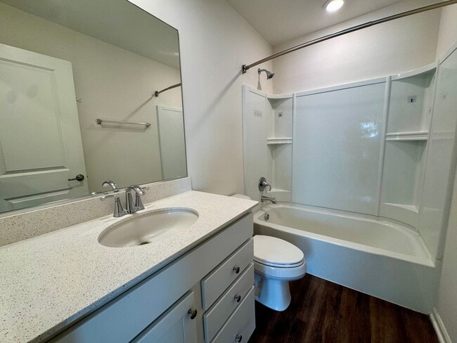 Building Photo - 15036 W Cyrus Dr