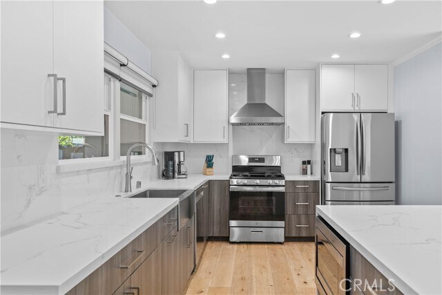 Building Photo - 11568 Newcastle Ave