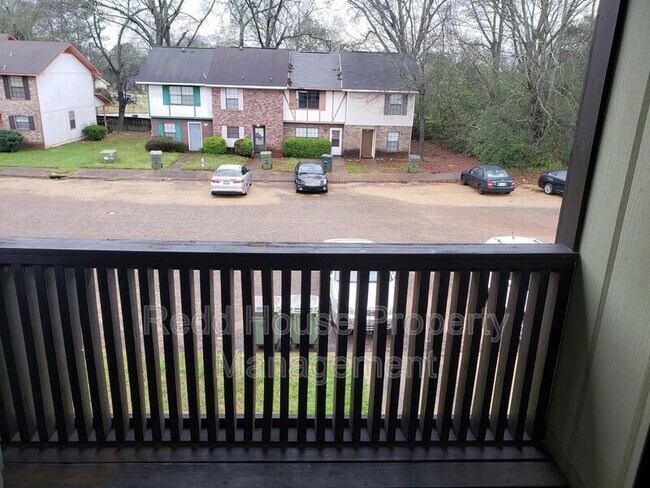 Building Photo - 101 Gunter Ln