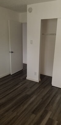 Building Photo - FERNII1220