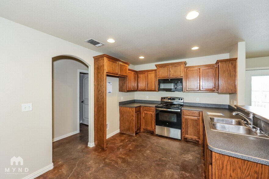 Building Photo - 110 Jolin Ln
