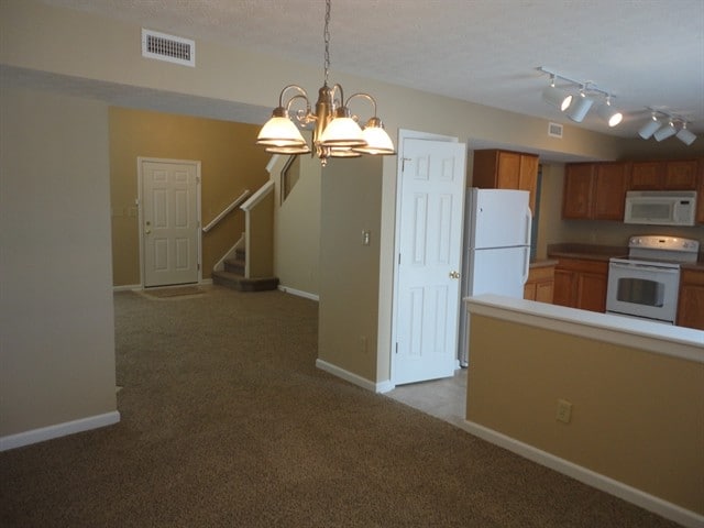 Building Photo - 8364 Chesterhill Ln