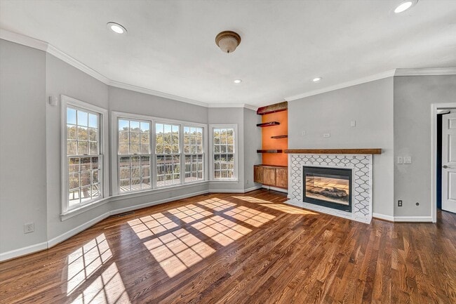 Building Photo - 1147 Belcroft Court