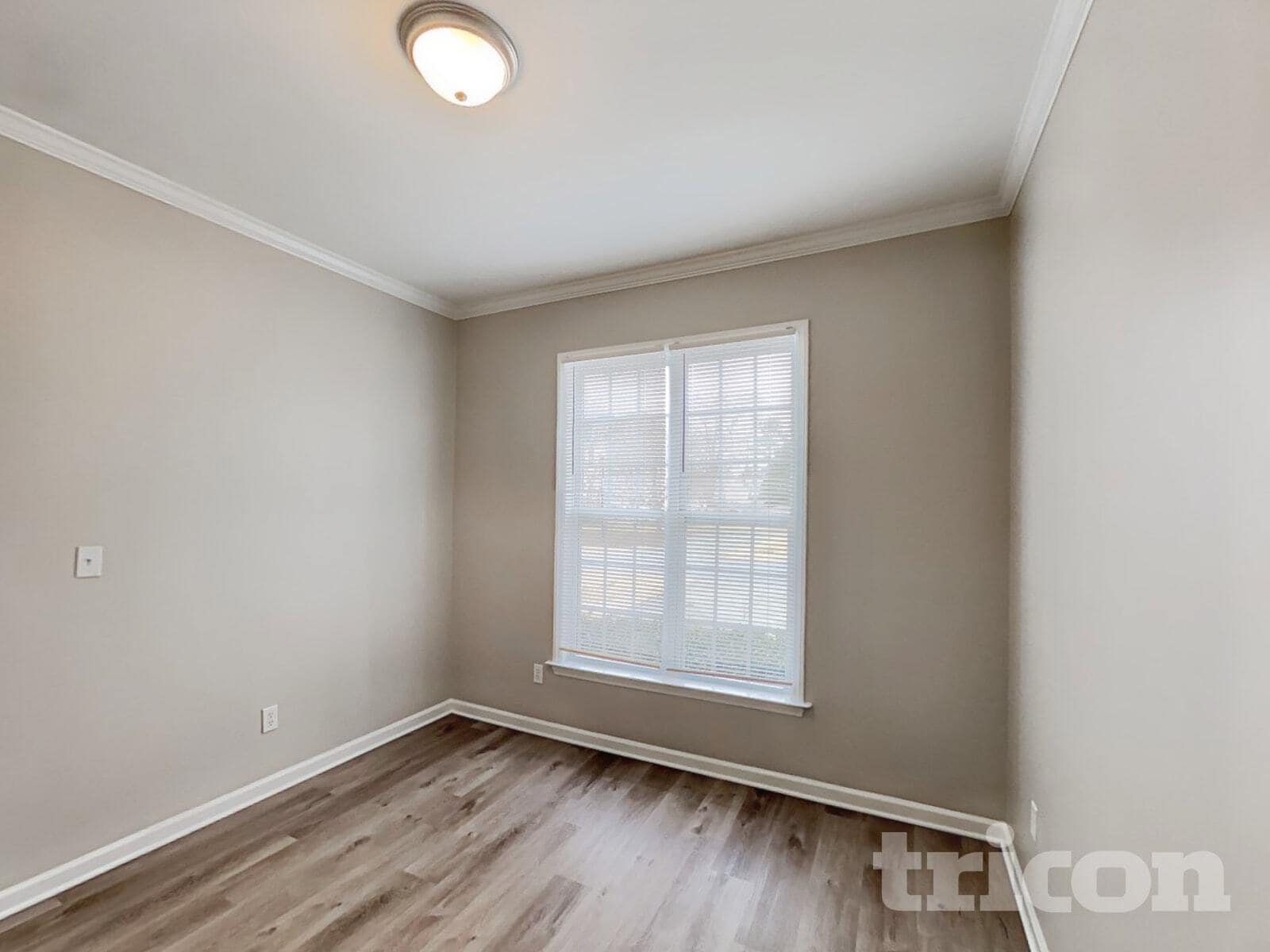 Building Photo - 116 Haywood Ln