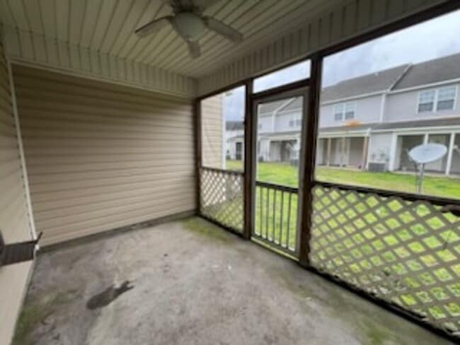 Building Photo - Two Bedroom Townhome - Carolina Forest