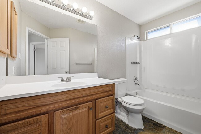 Building Photo - Spacious Two-Story Home in Prime Laurel Canyon Location