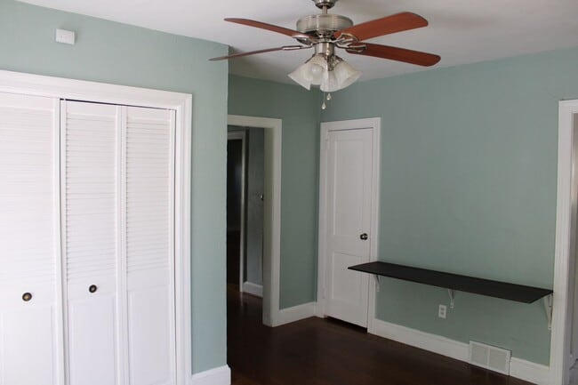 Building Photo - Spacious 4-Bedroom Home with Pool! "ASK ABOUT OUR ZERO-DEPOSIT OPTION"