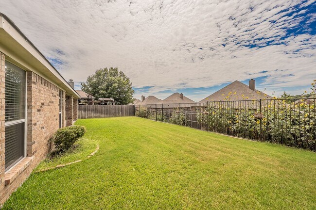 Building Photo - excellent single story home in Willow Park
