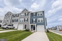 Building Photo - 135 Tuxford Rd
