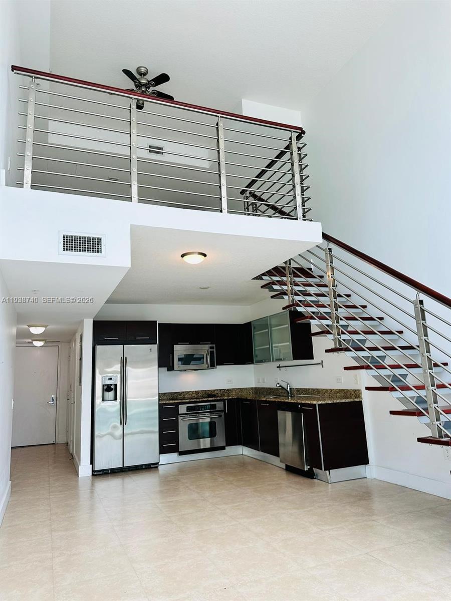 Building Photo - 41 SE 5th St