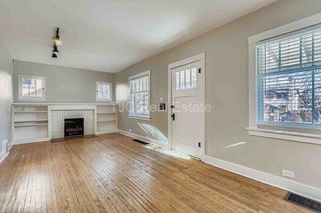 Building Photo - WAIVED APPLICATION FEES