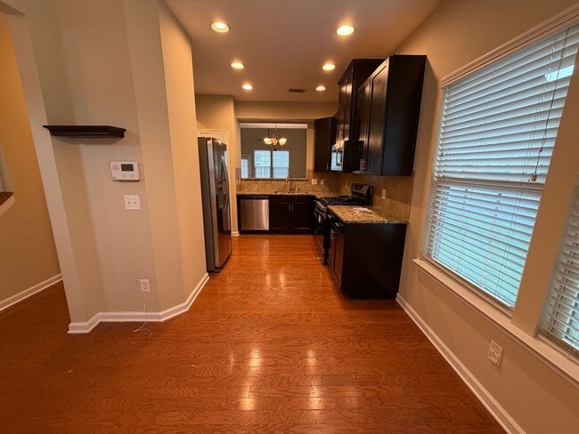 Building Photo - Desirable location, right off woodruff road!! All carpets just replaced, home completely repainted!!