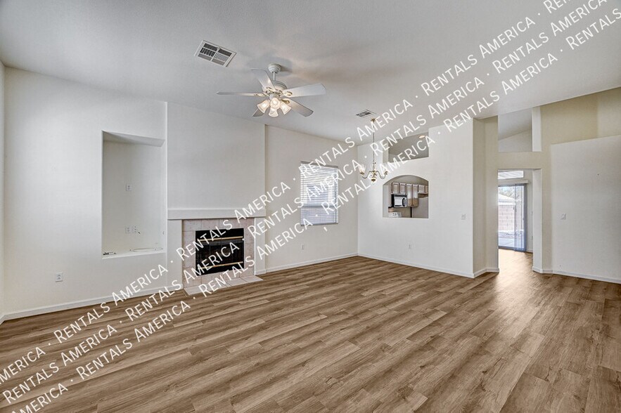 Building Photo - 3224 Bracknell St