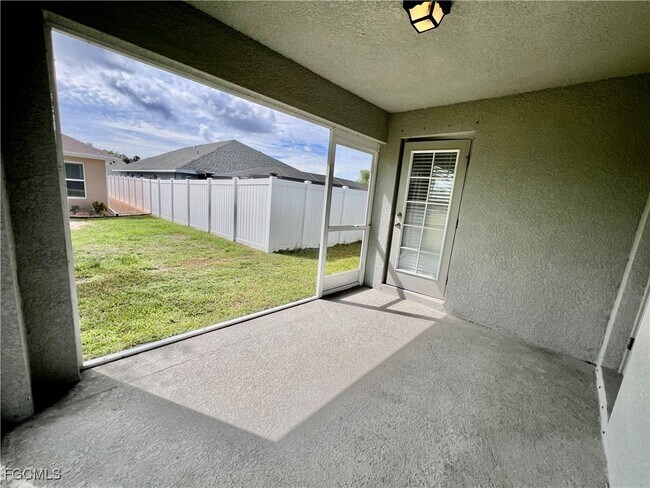 Building Photo - 27078 Brook Forest Rd