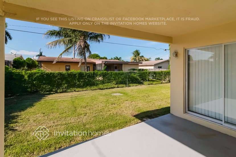 Building Photo - 11421 NW 30th St