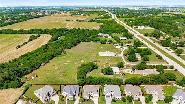 Building Photo - 2605 Greenlawn Dr