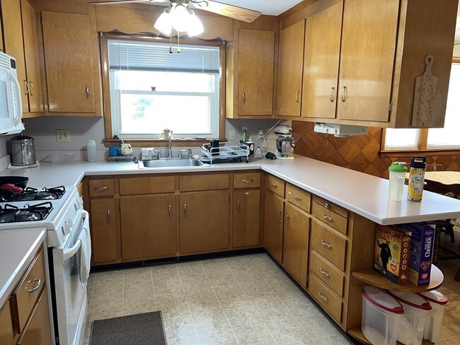 Building Photo - 39 Mill Rd