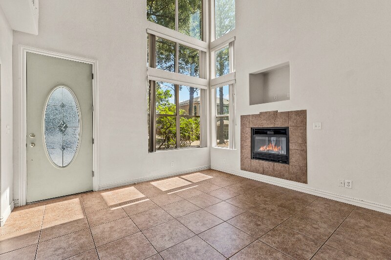 Building Photo - 1378 E Hatcher Dr