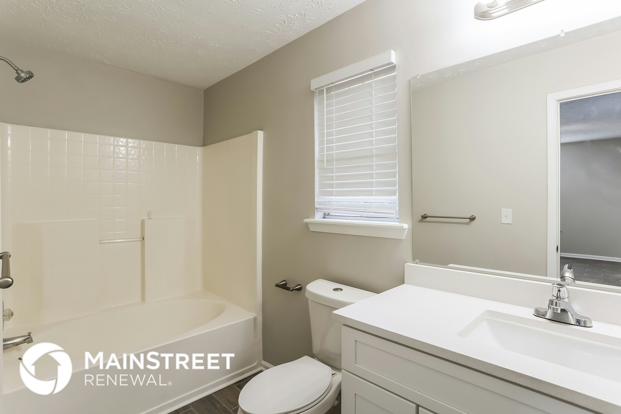 Building Photo - 382 Pleasant Way