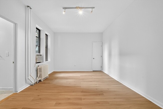 Building Photo - 270 Harrison Ave