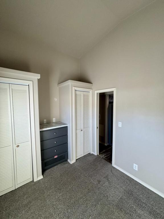 Building Photo - 401 S 1st St