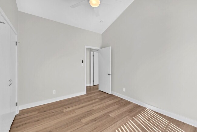 Second Bedroom (2) - 6 Sundance Pl