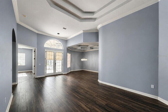 Building Photo - 439 Chelsea Ave