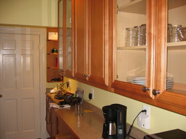 Updated new appliances - 3100 Connecticut Ave NW