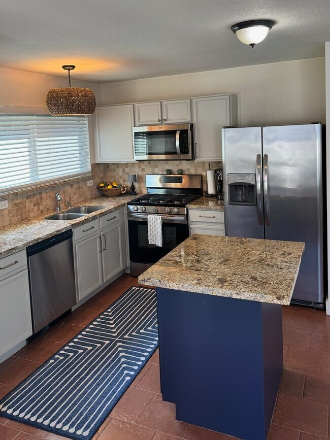 Building Photo - 6118 Spruce Bough Ct