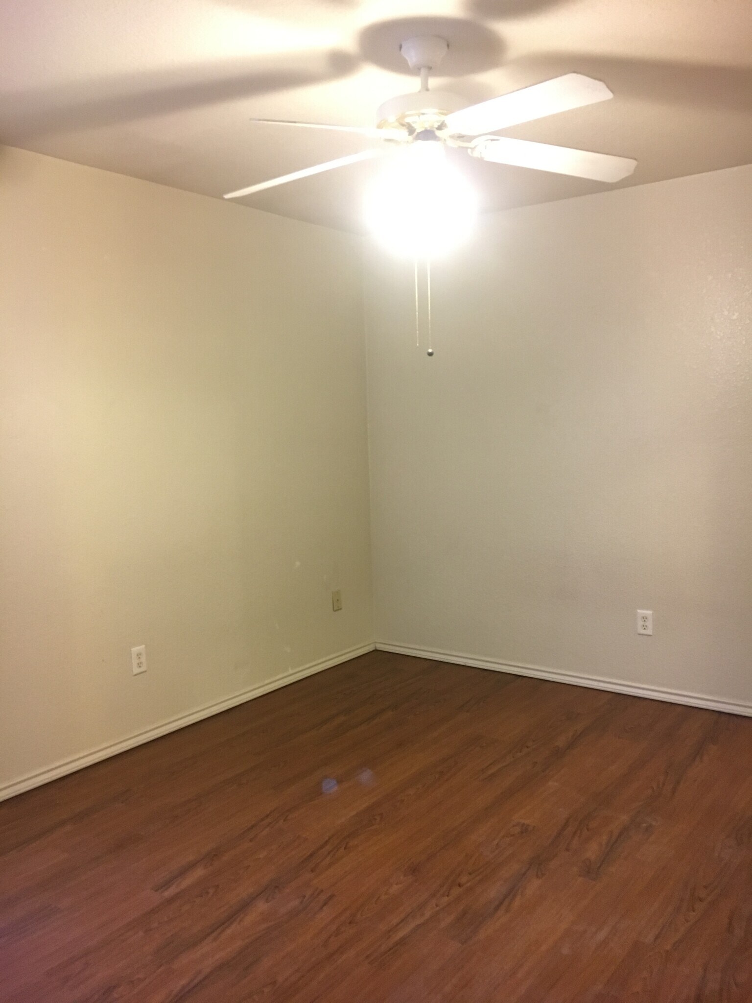 Building Photo - 3405 Barcelona Drive
