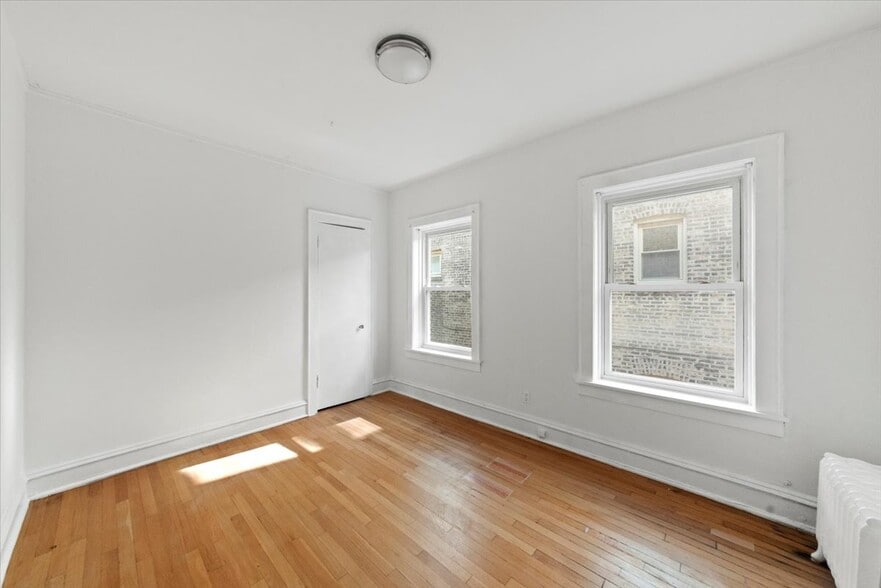 Building Photo - 120 Keeney St