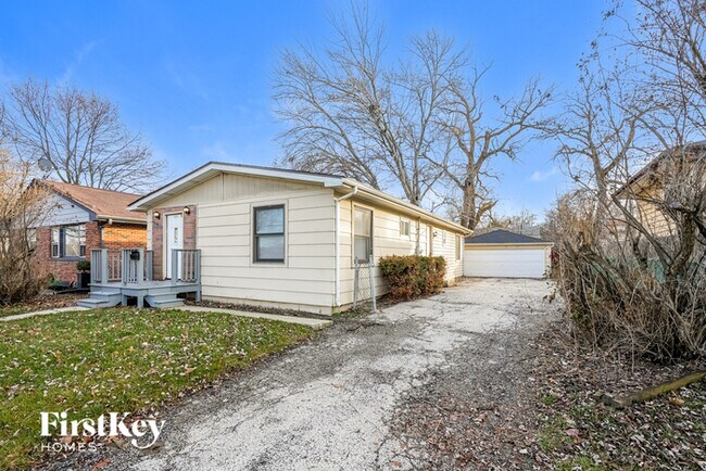 Building Photo - 415 E Courtland St