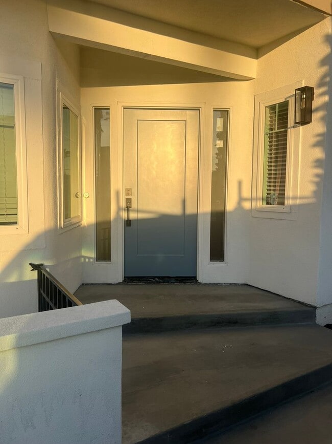 Building Photo - 202 18th St