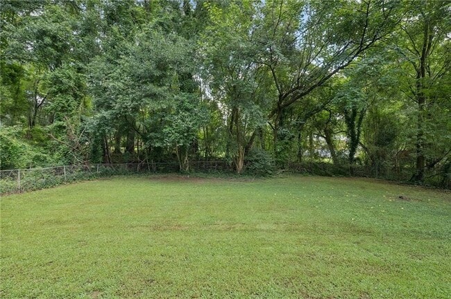 Building Photo - 3036 Will Rogers Pl SE