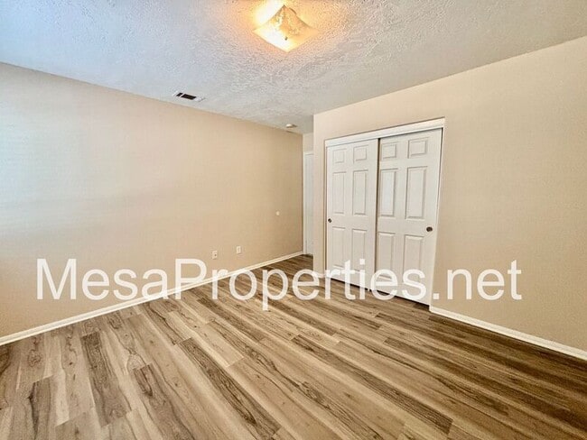 Building Photo - 16814 Cactus St