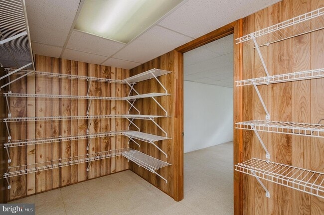 Building Photo - 1016 Winfield Dr