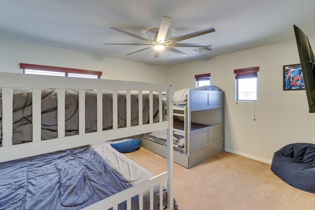 Building Photo - 19053 N Wilson St