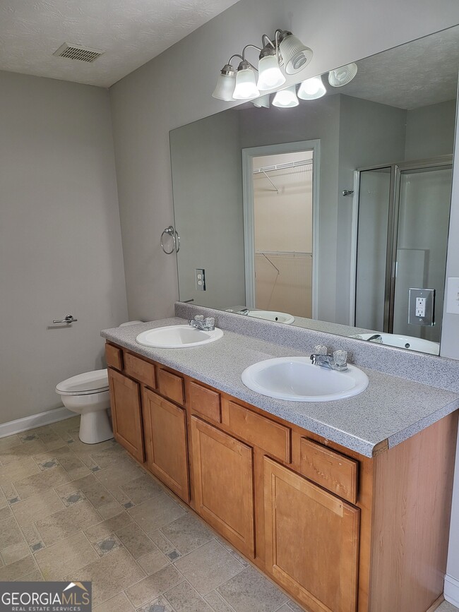 Building Photo - 1118 Kailie Dr